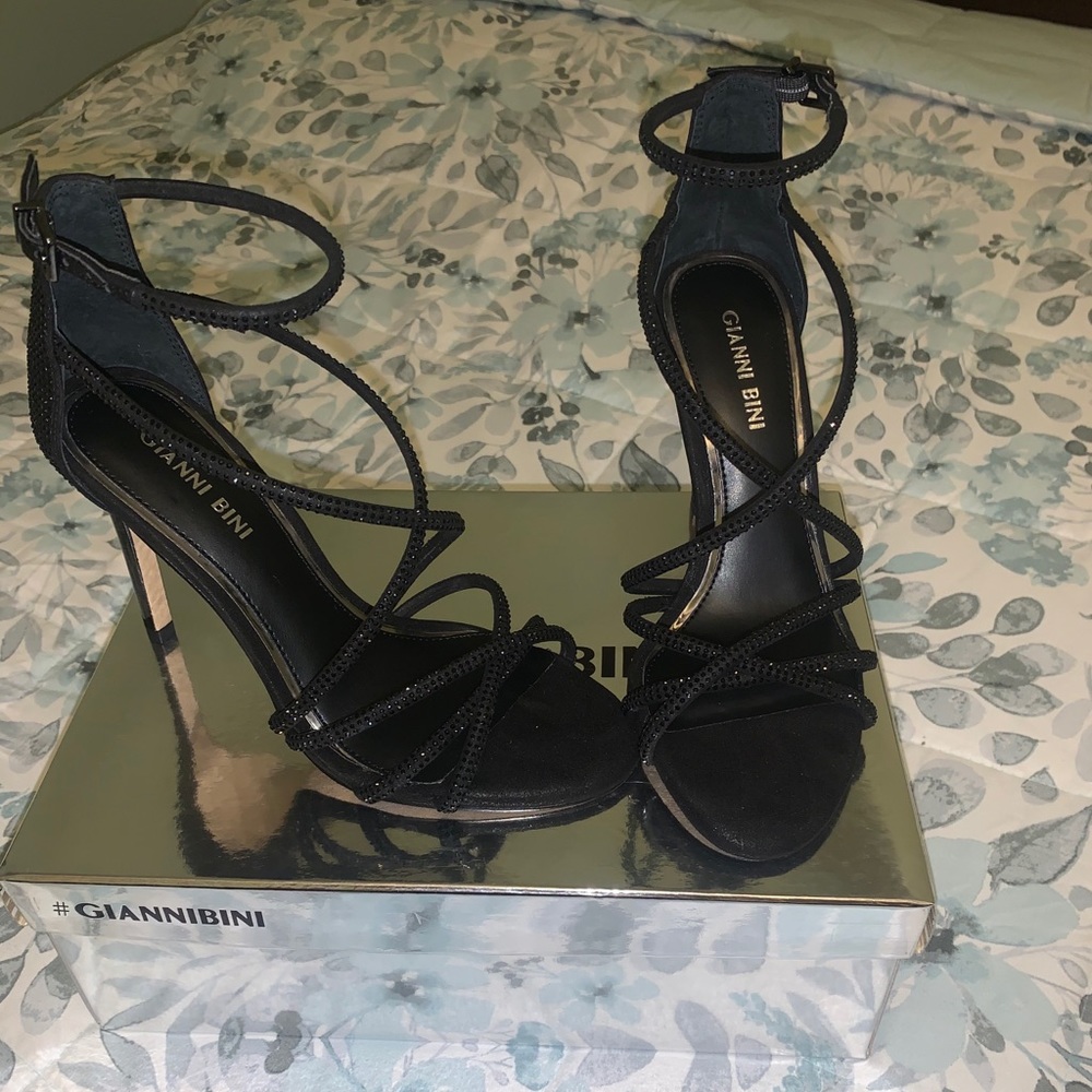 NEW GIANNI BINI HEELS